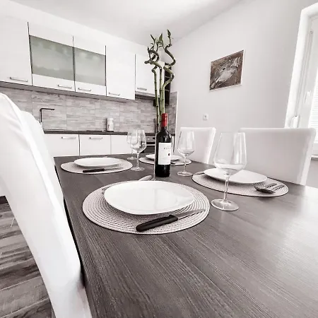 Premium Apartment