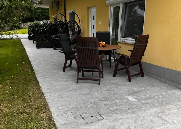 Premium شقة زْغورنيي سْكوفييي