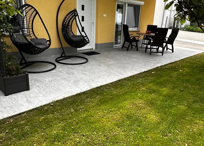 Premium Zgornje Skofije